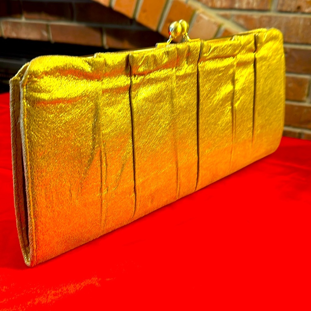 WOW POSHMARK - Authentic Gold Leather Date Night Supermodel Hobo Bag